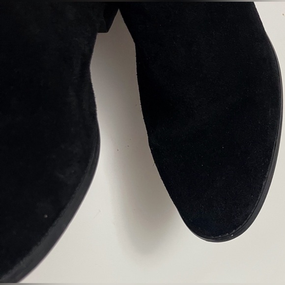 Black suede men\'s Chelsea boots classic chic preppy work fall office workwear main image 6